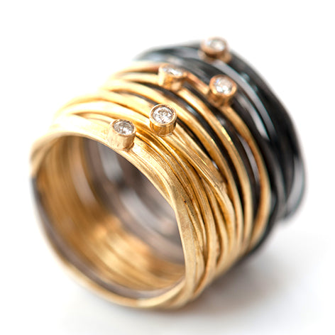 Five Diamond 18k Gold and Oxidised Spaghetti Ring by Disa Allsopp