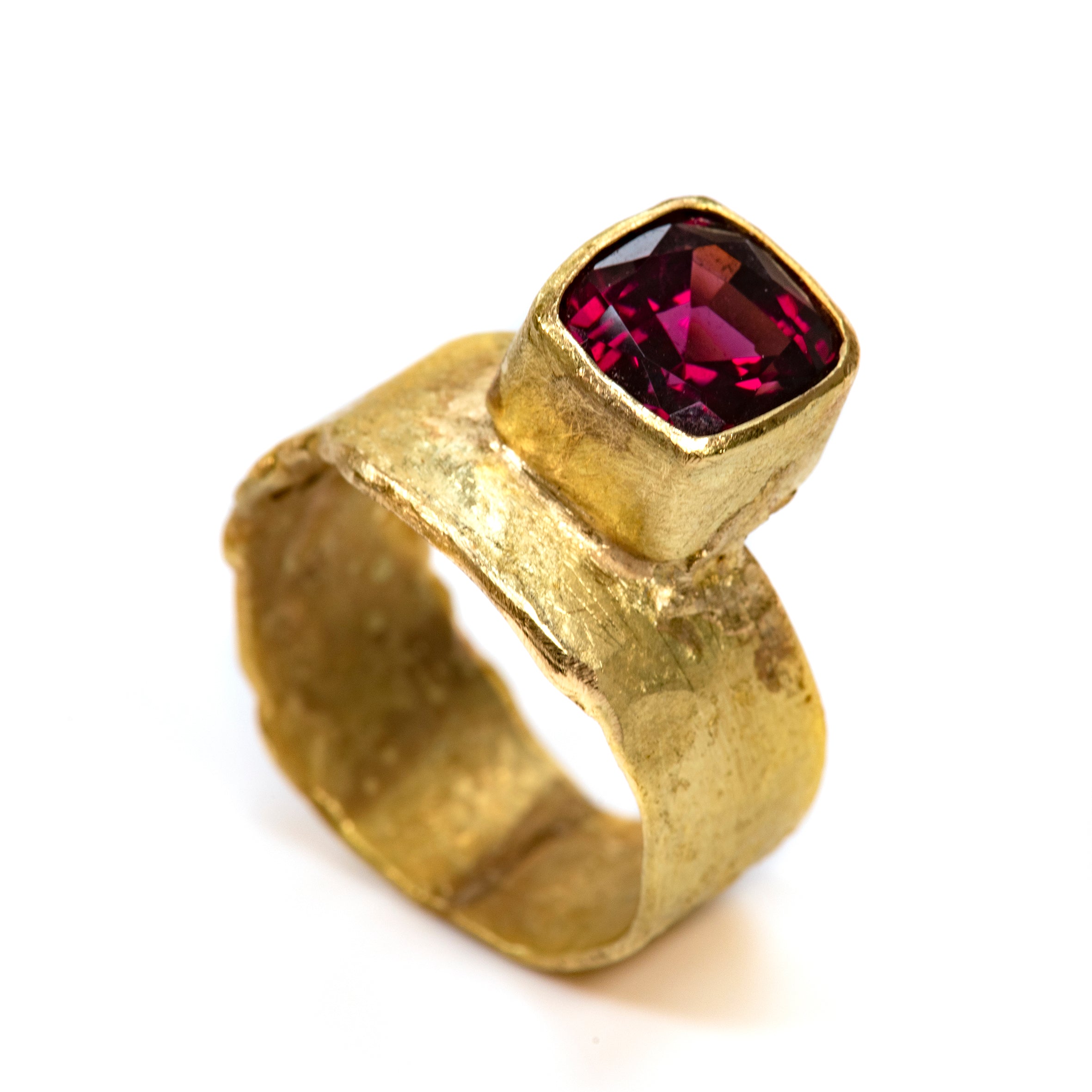 Rhodolite Garnet Wide 18k gold ring by Disa Allsopp