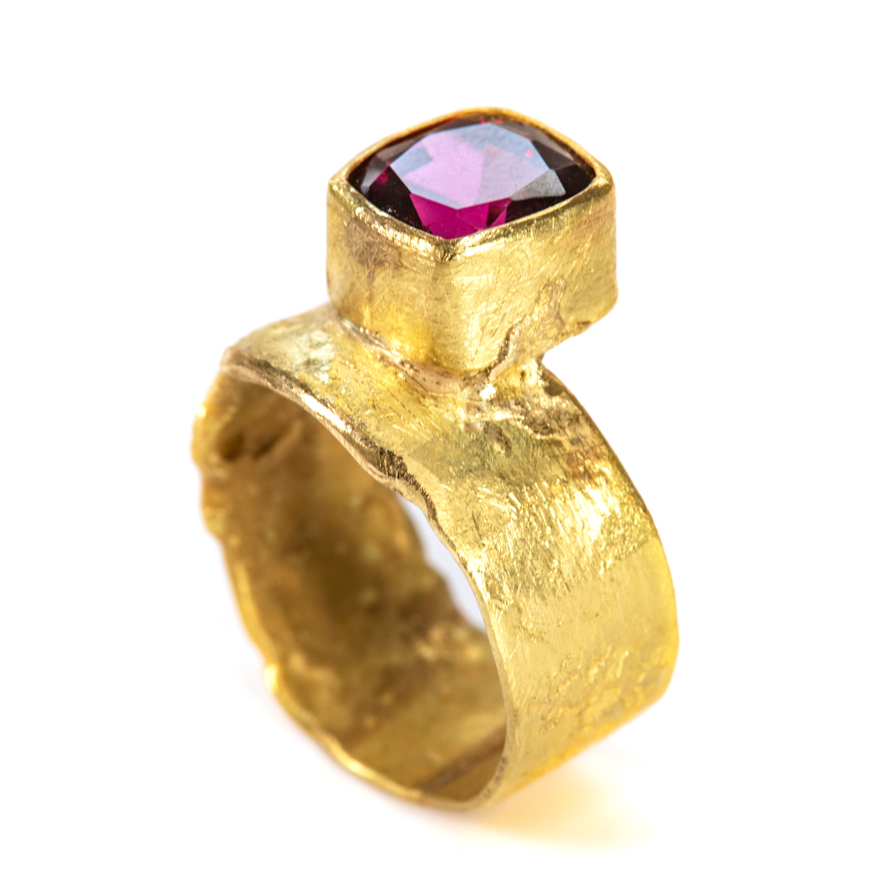 Rhodolite Garnet Wide 18k gold ring by Disa Allsopp